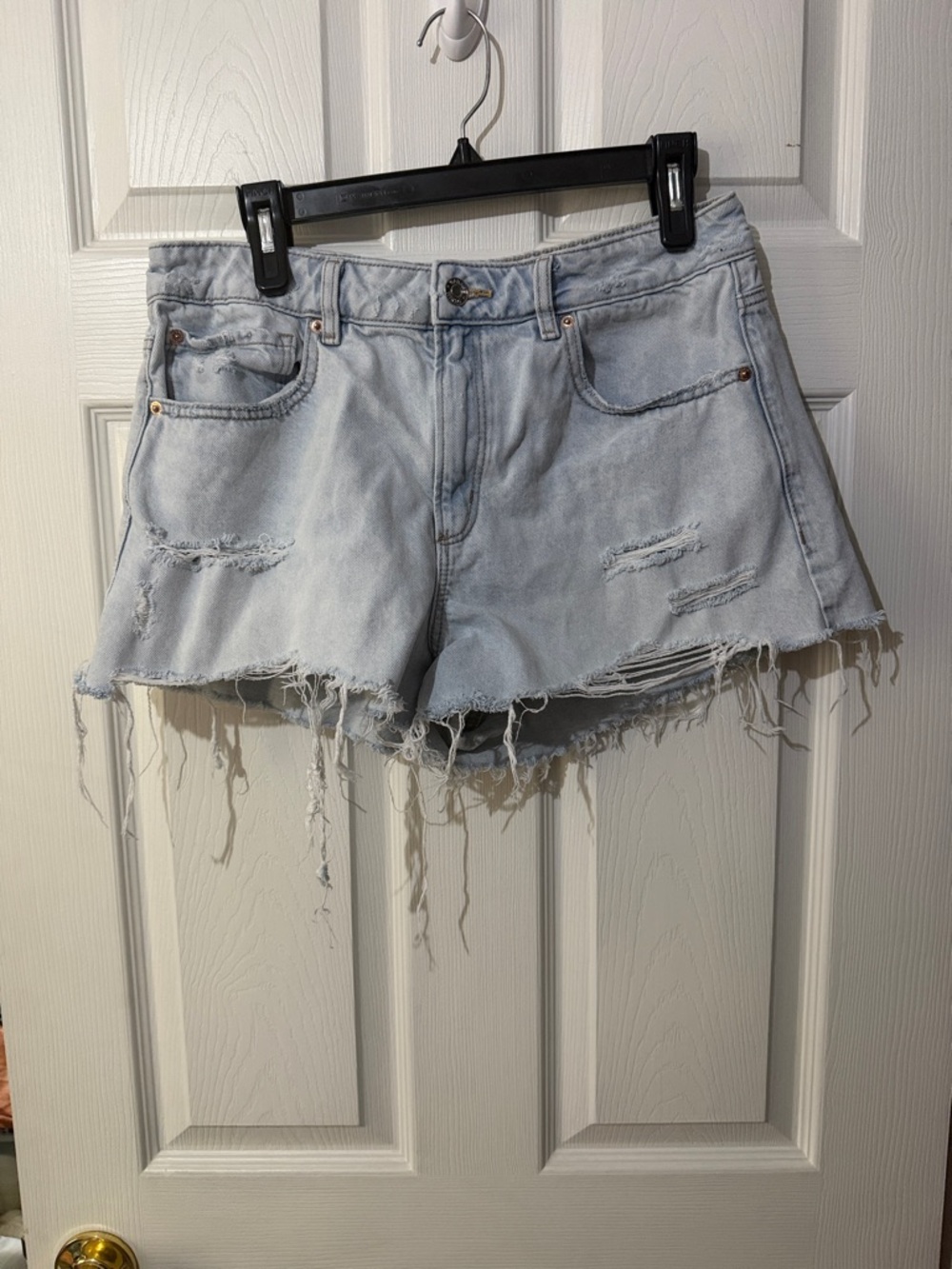 Women's Light Blue Distressed Denim Shorts - Casual Frayed Hem